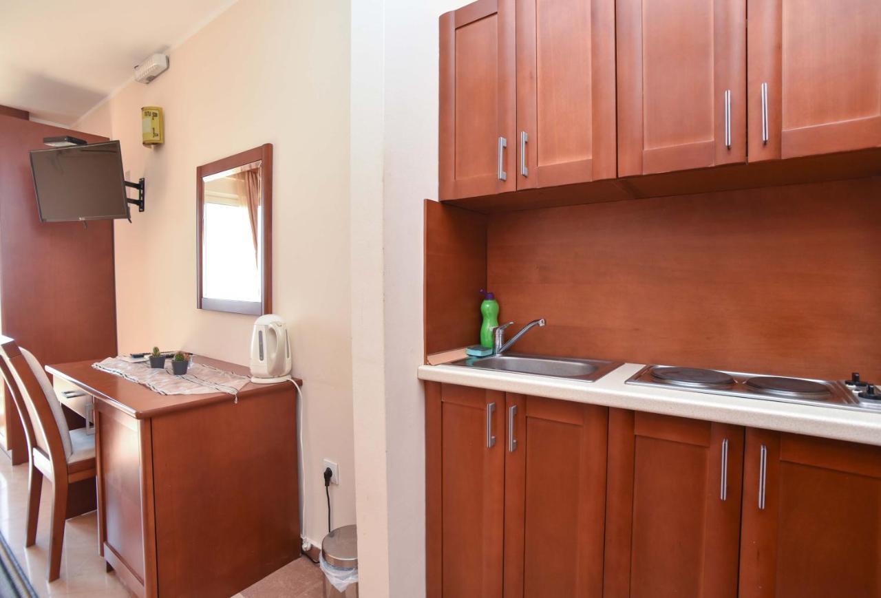Apartments Villa Sveti Nikola Budva Exteriör bild