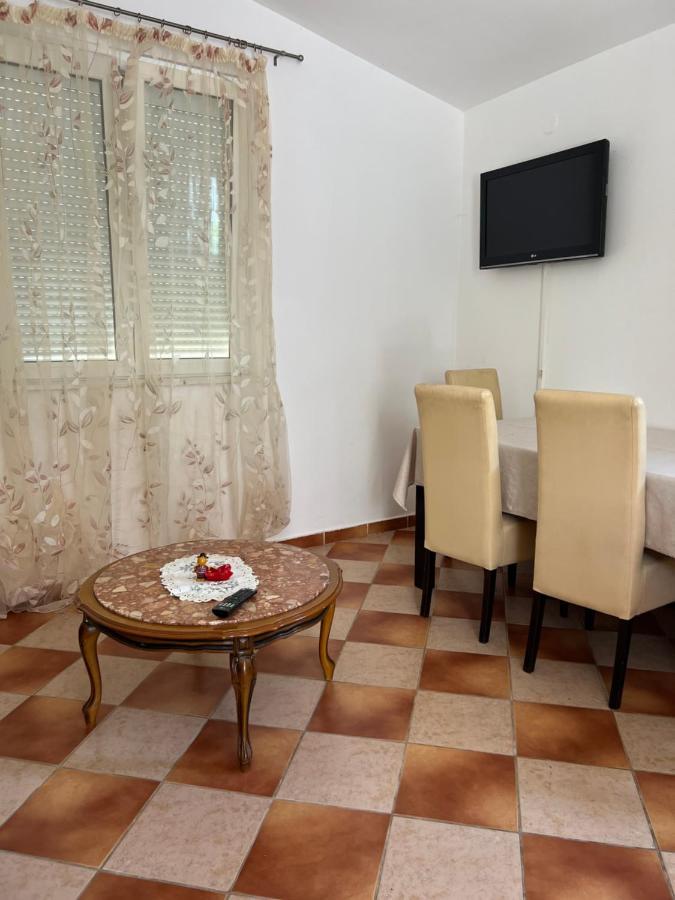 Apartments Villa Sveti Nikola Budva Exteriör bild